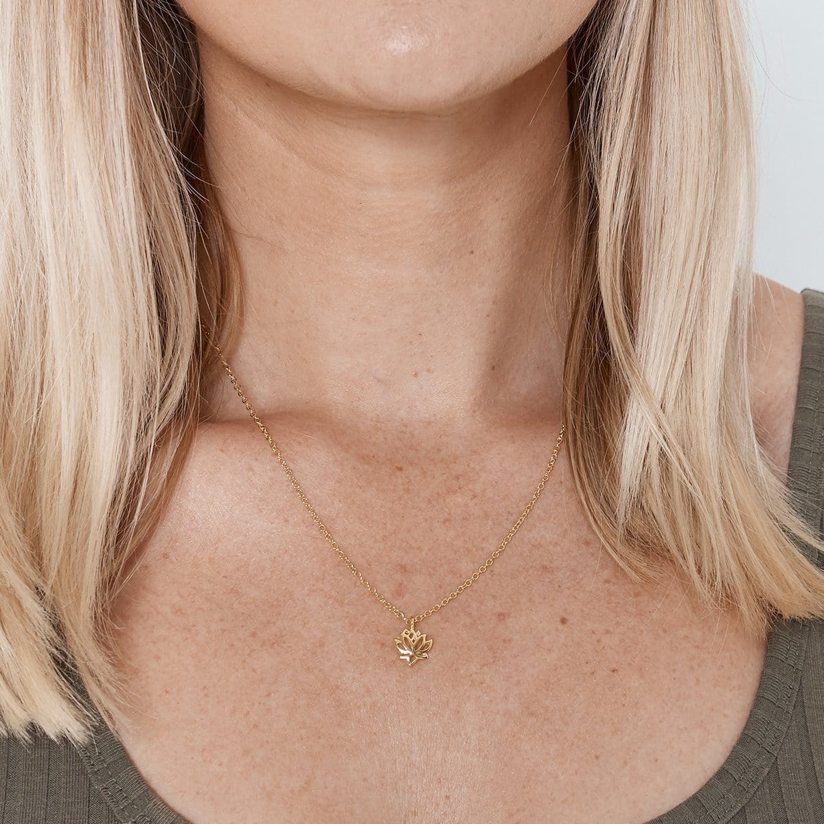Bonus Mom Lotus Necklace